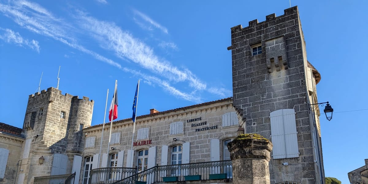 I discover a pretty village in Charente : Nersac.